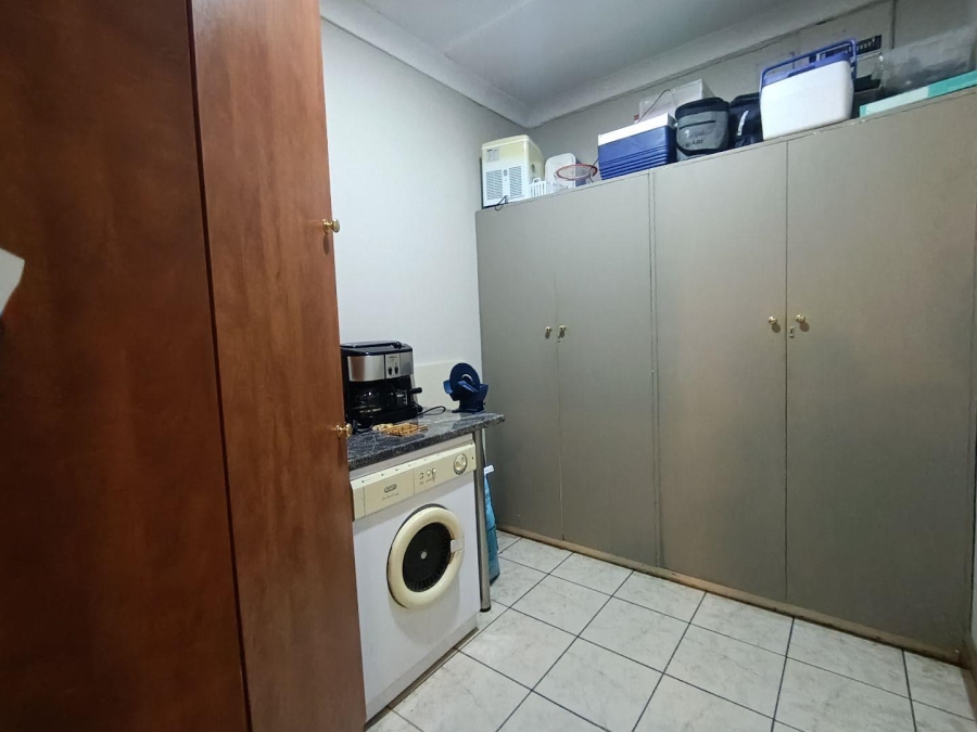 4 Bedroom Property for Sale in Universitas Free State